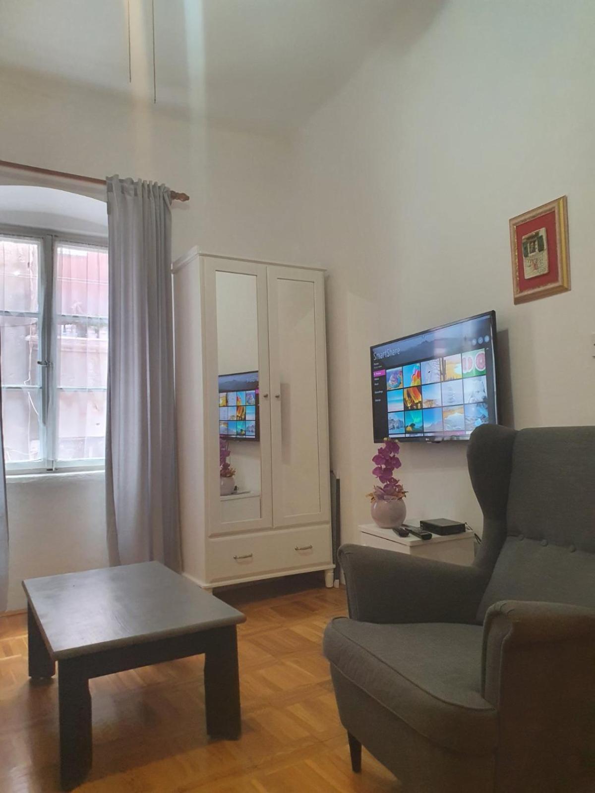 Arco Vecchio Apartament *